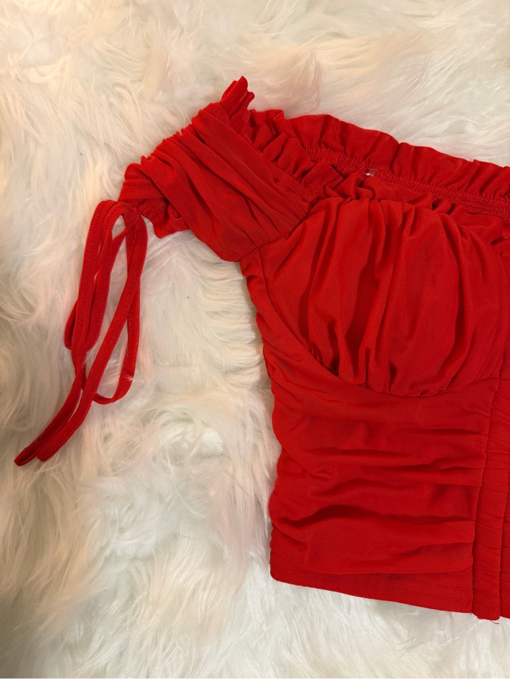 Windsor Red Ruched Off-Shoulder Mesh Crop Top Small - Picture 3 of 10